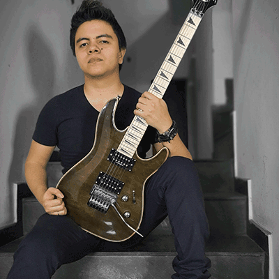 Curso do Juninho Nakagawa: aprenda a tocar guitarra rápido